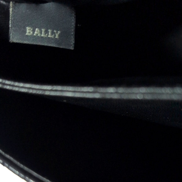 Bally Quilted Top Handle Bag and Wallet - Picture 7 of 16
